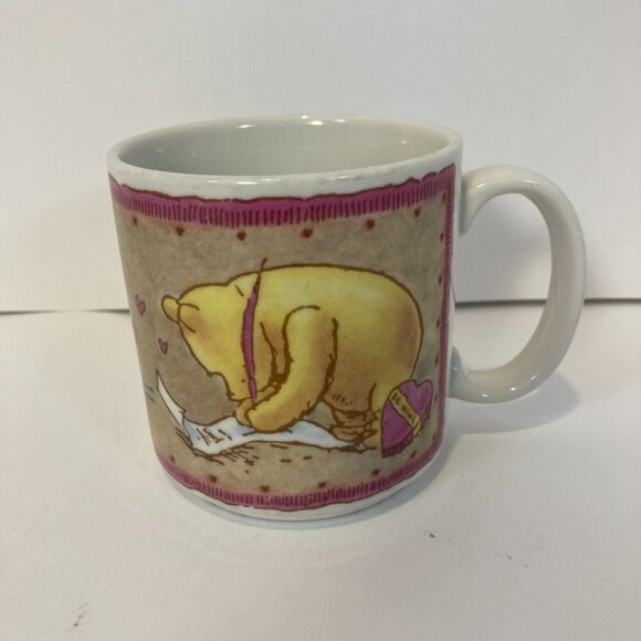 Disney Classic Winnie the Pooh Mug Valentines Note Letter I Love You - Picture 1 of 7